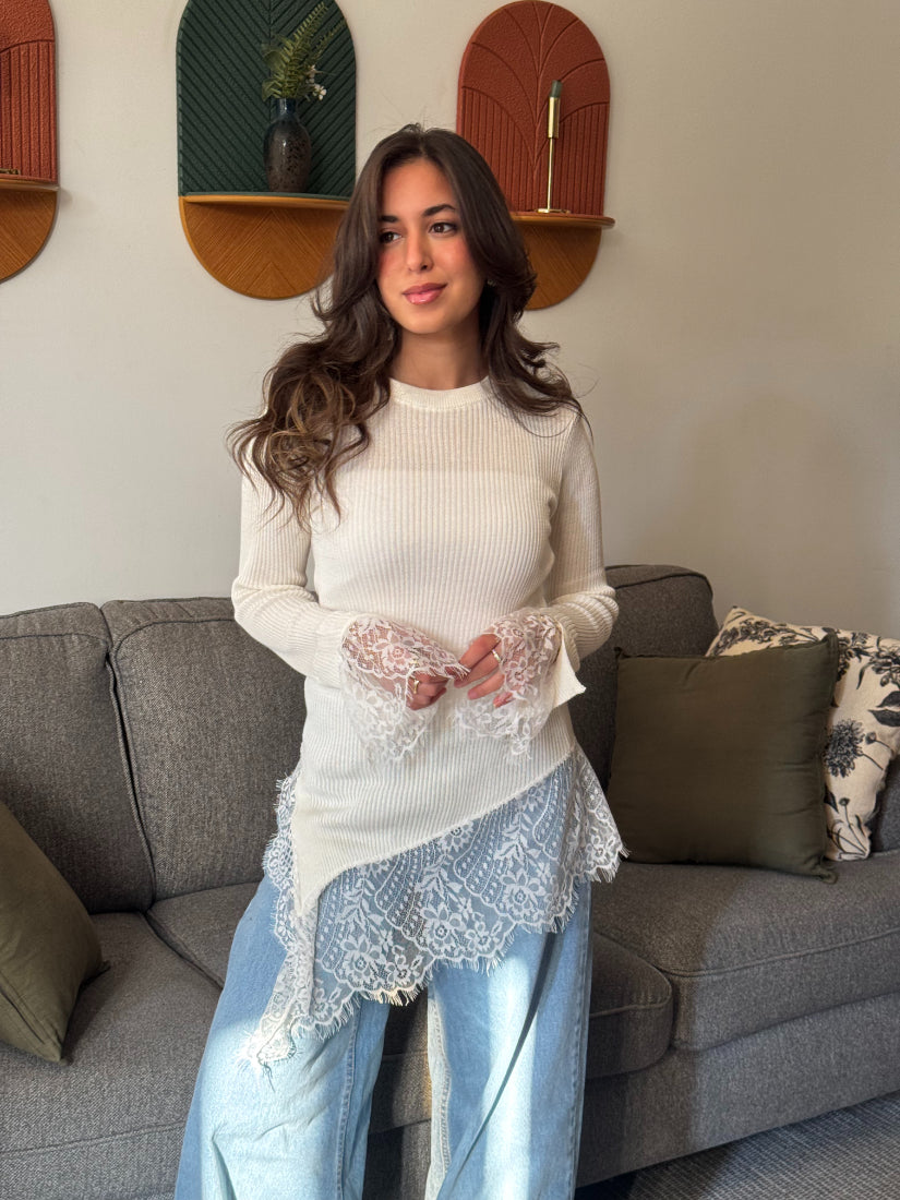 White Lace Hem Blouse
